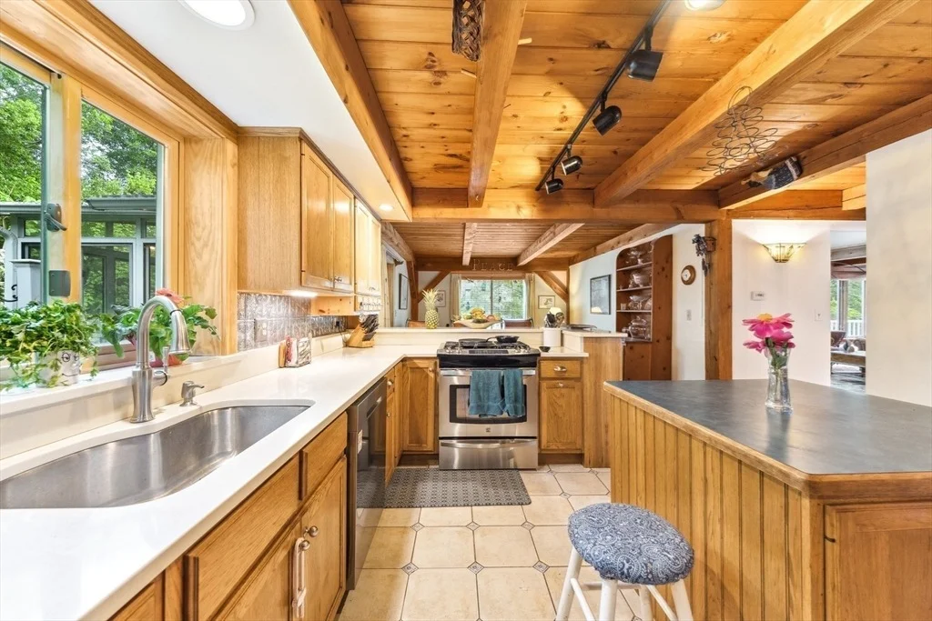Photo of 176 Jenkins Rd