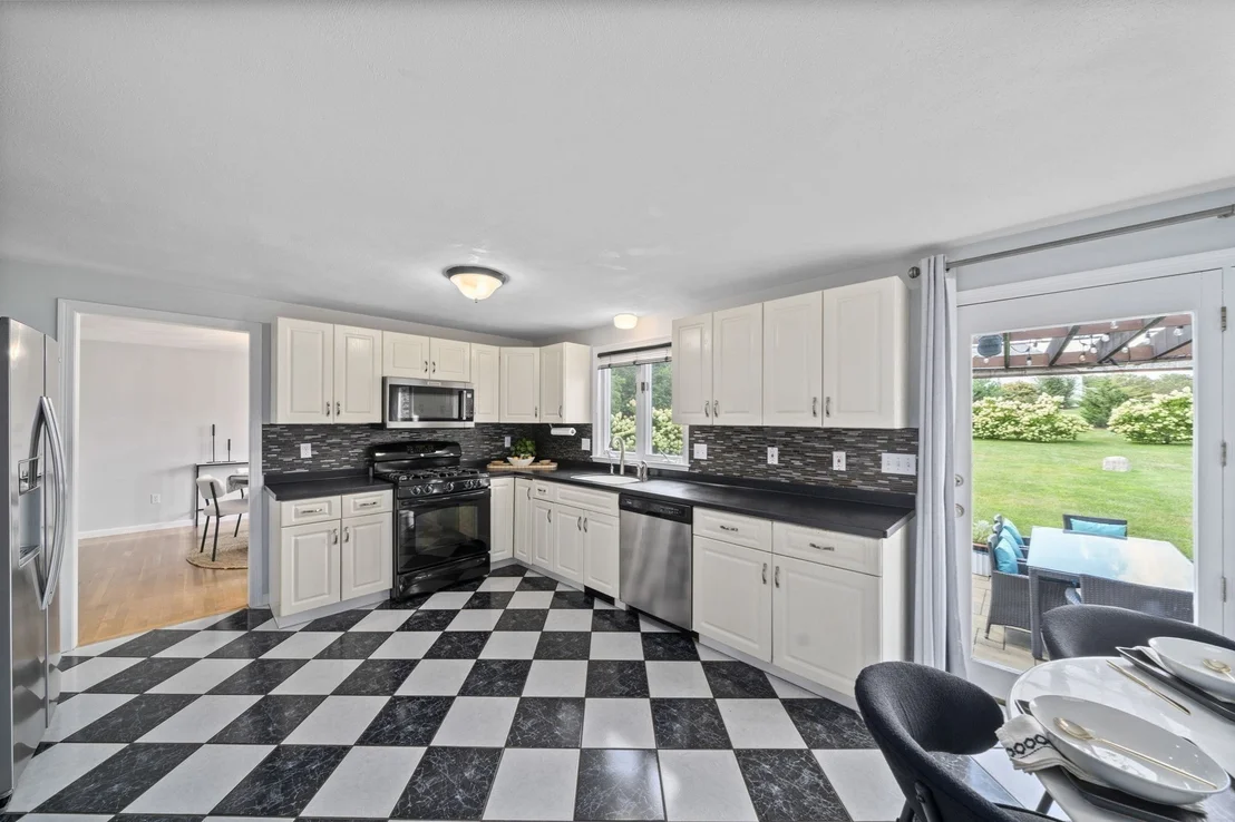 Photo of 27 Sparrow Rd