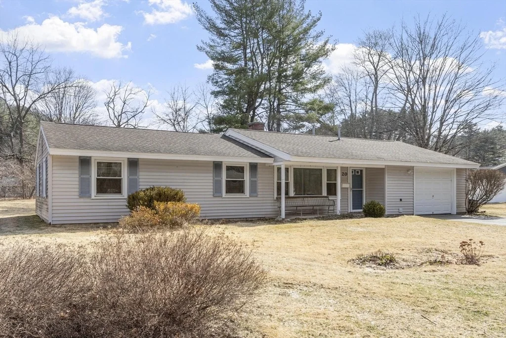 Photo of 20 Donna Rd