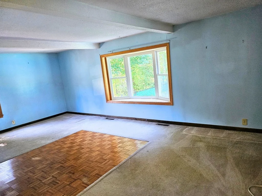 Photo of 5 Stanford Cir