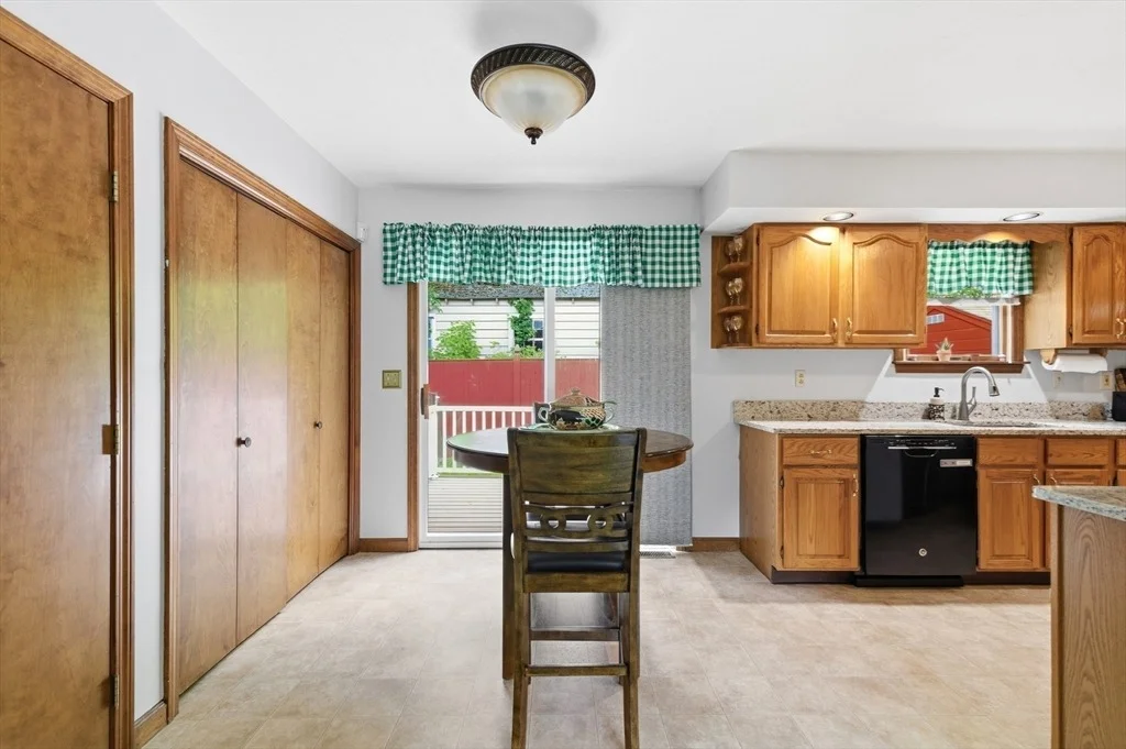 Photo of 100 Saint Nicholas Ave