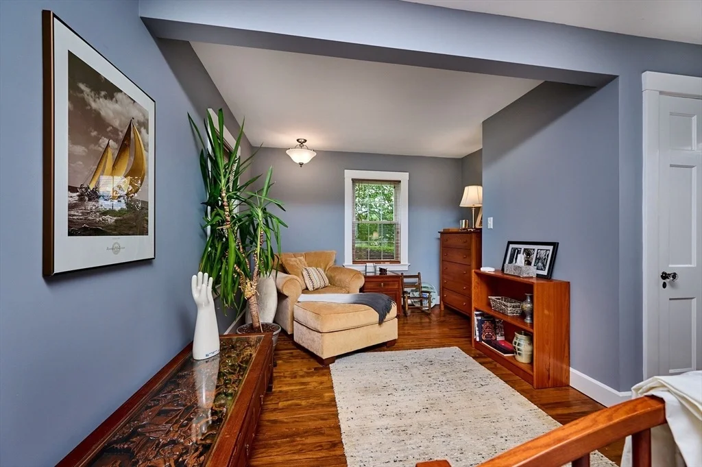 Photo of 120 Hockanum Rd
