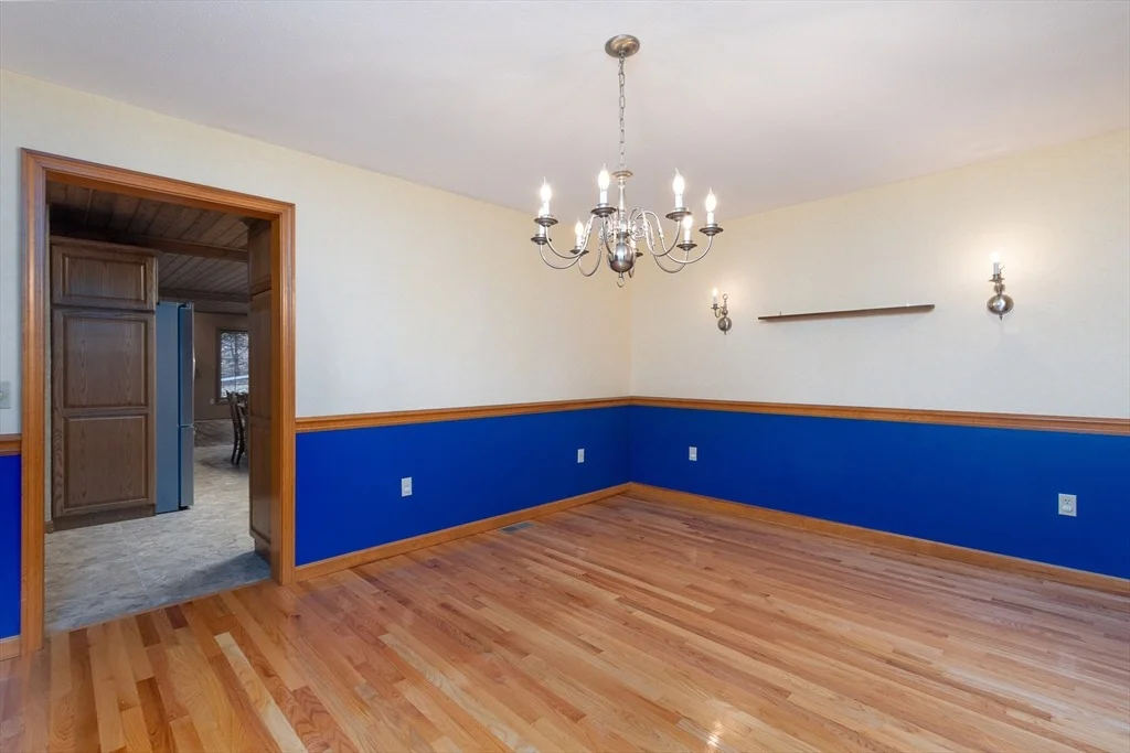 Photo of 170 Bridge St