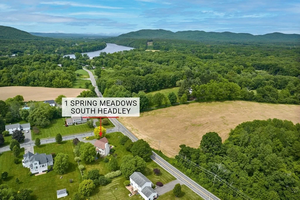 Photo of 1 Spring Mdws