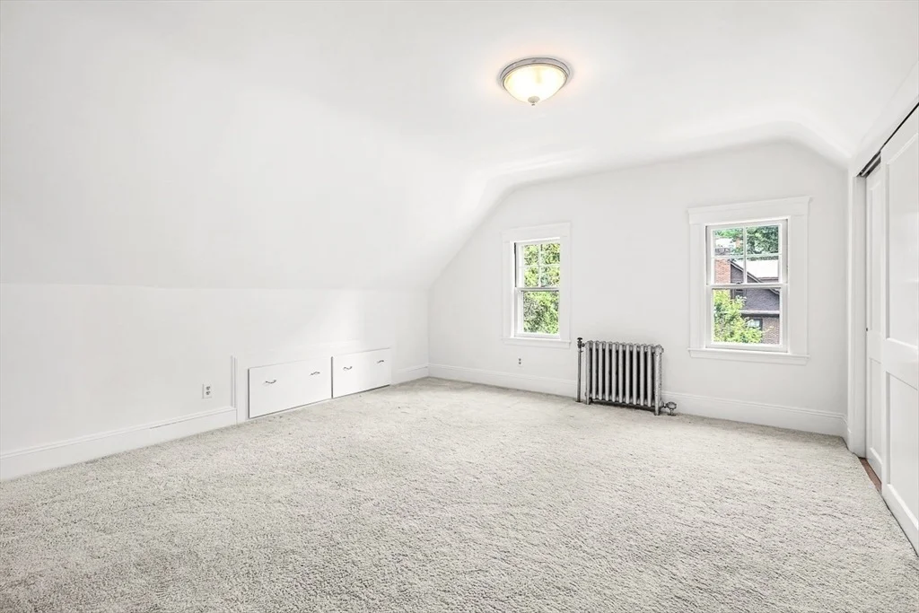 Photo of 34 Rangeley Road