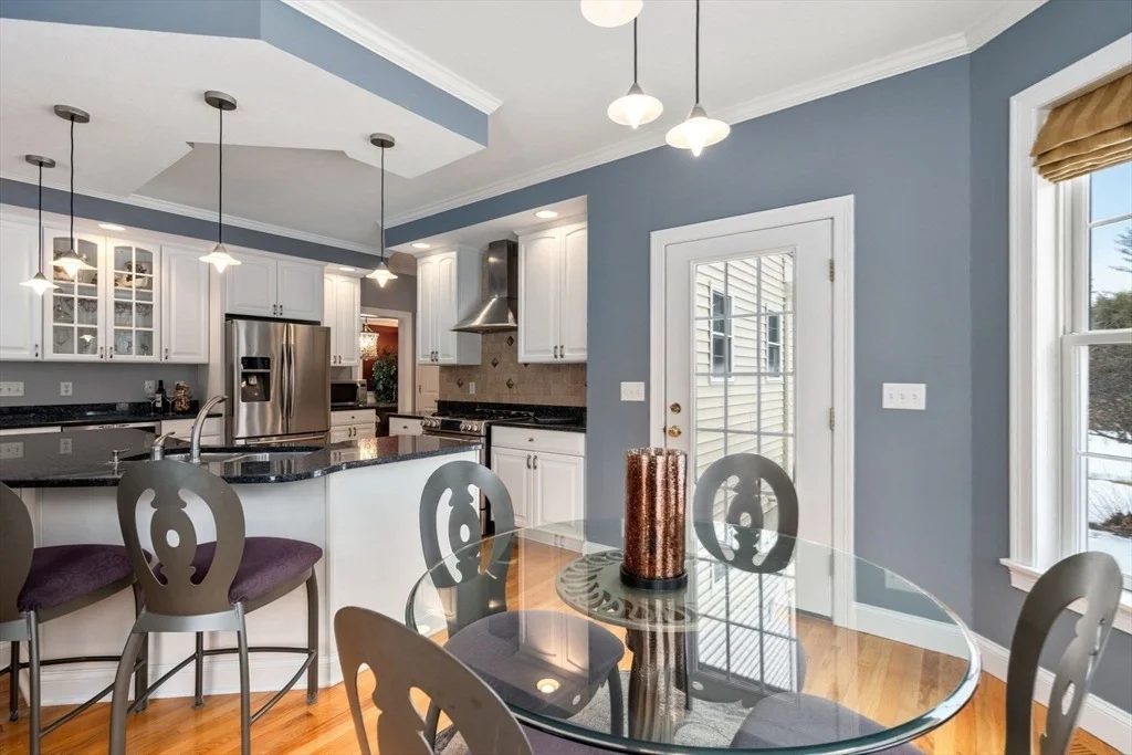 Photo of 18 Lexington Cir