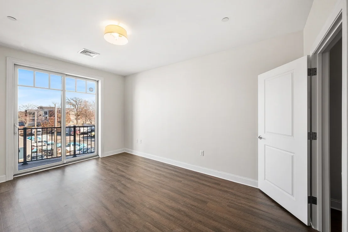 Photo of Unit 310 at 69 Foundry St