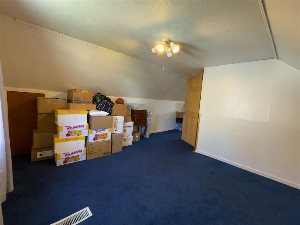 Photo of 27 Cranmore Rd