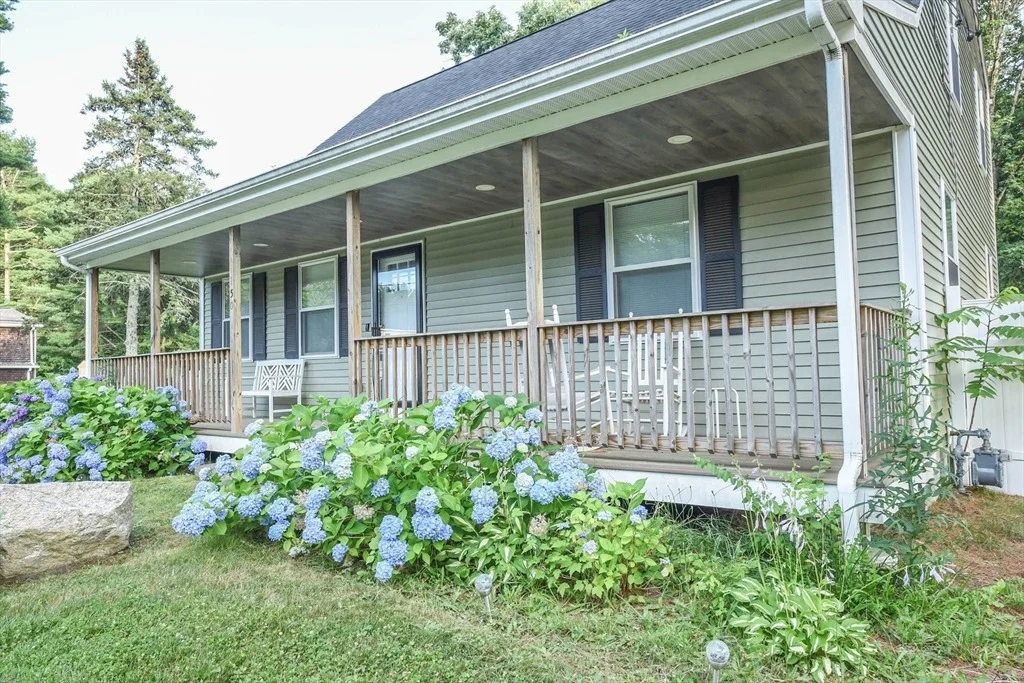 Photo of 150 Hathaway Road