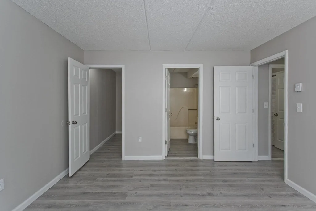 Photo of Unit D at 34 Maple Crest Cir