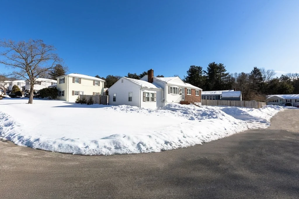 Photo of 8 Dianthus Rd