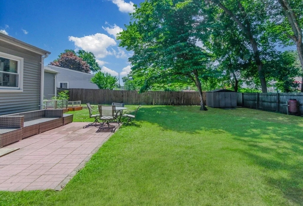 Photo of 263 Maple Street