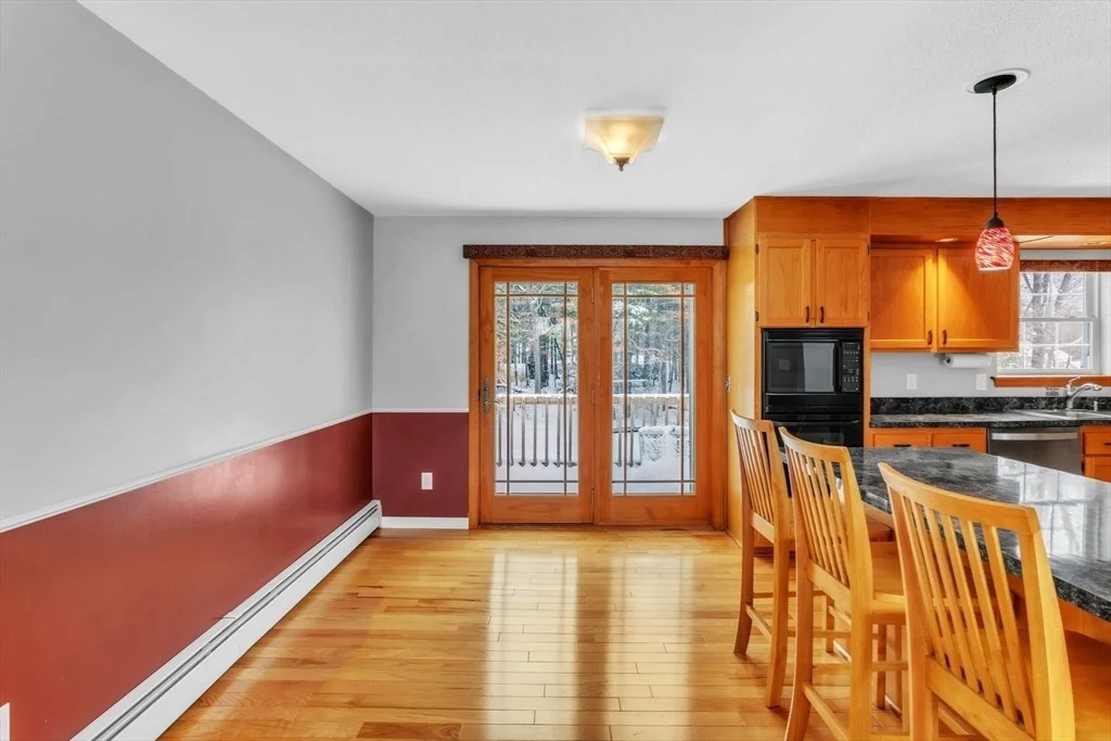 Photo of 11 Crystal Dr