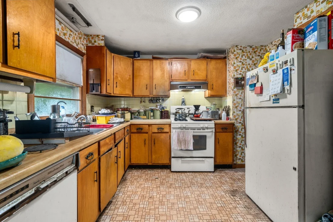 Photo of 10 Everett St