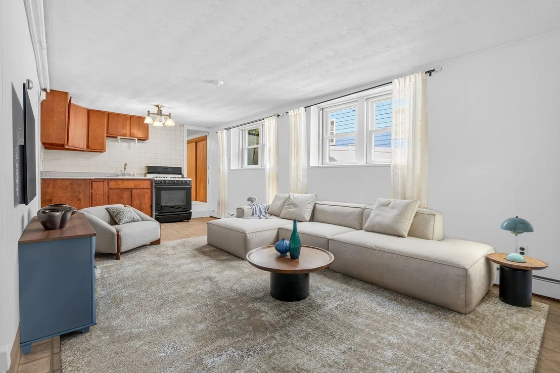 Photo of 46 Grapevine Ave