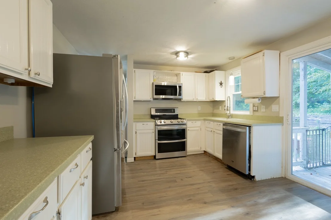 Photo of 25 Bear Hill Rd