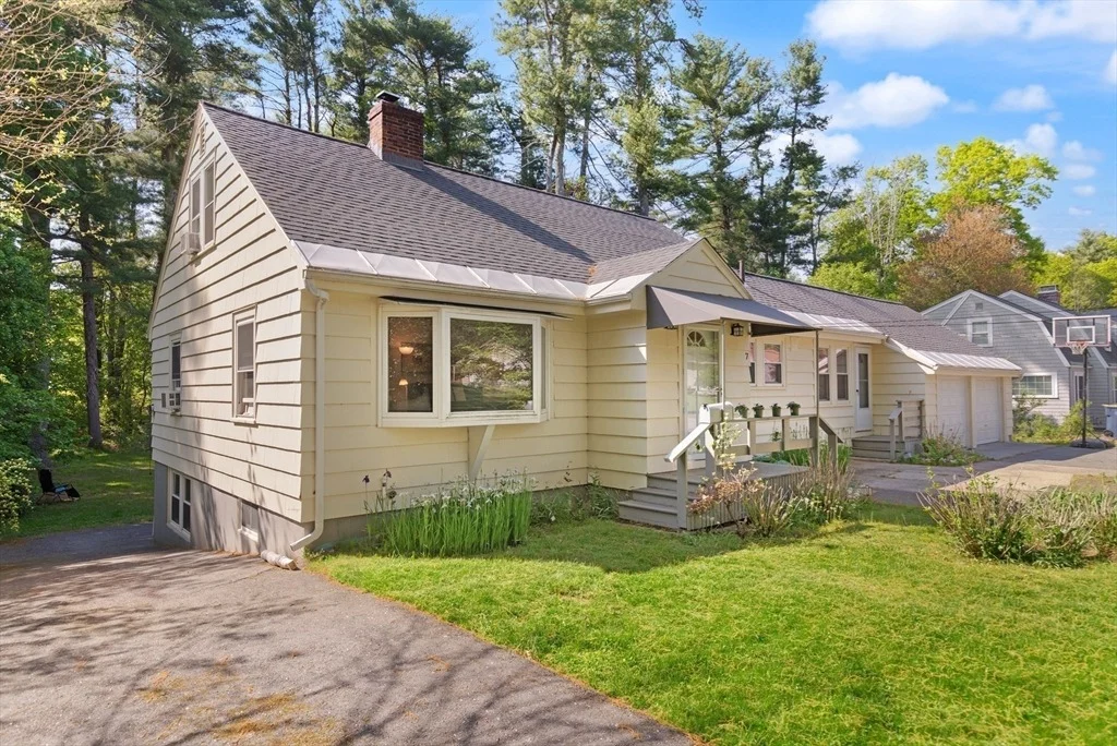 Photo of 7 Marie Ave