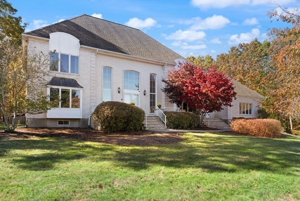Photo of 74 Eisenhower Dr.