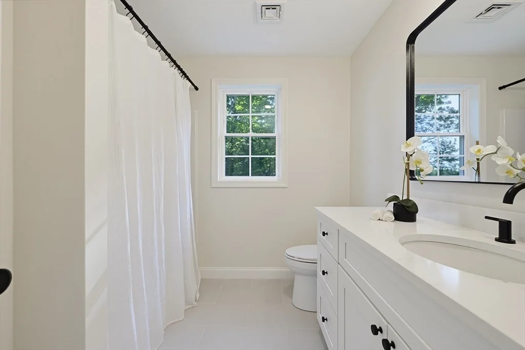 Photo of 27 Woodside Rd