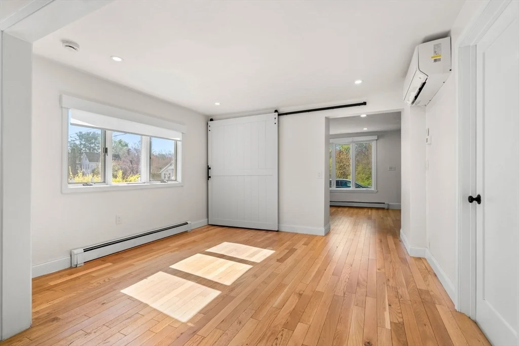 Photo of 271 Broadway