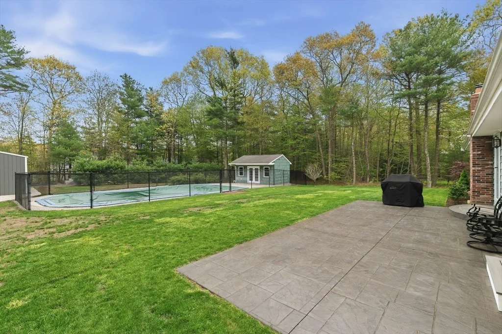 Photo of 864 Locust St