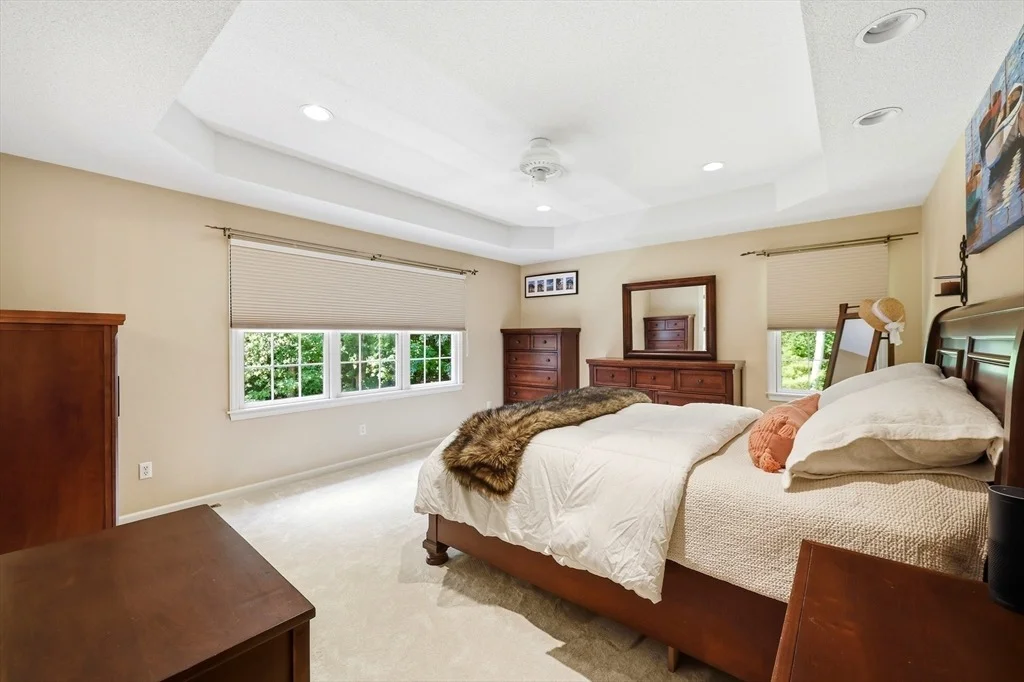 Photo of 8 Wintergreen Cir