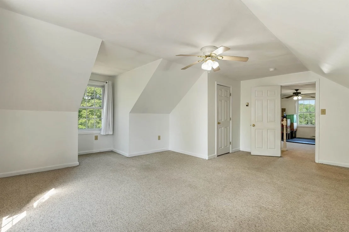 Photo of 197 Grapevine