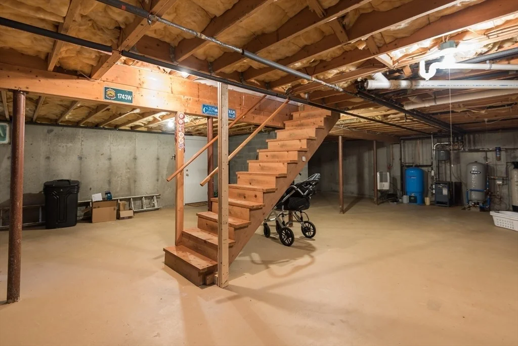 Photo of 35 Duncan Lane