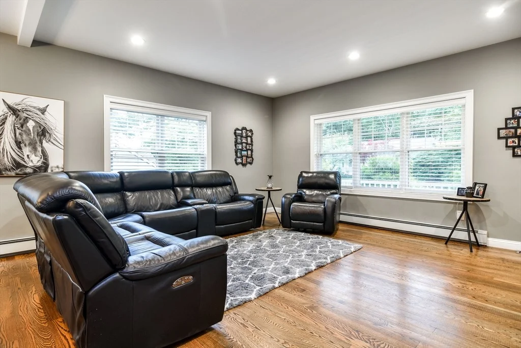 Photo of 52 Oakdale Road