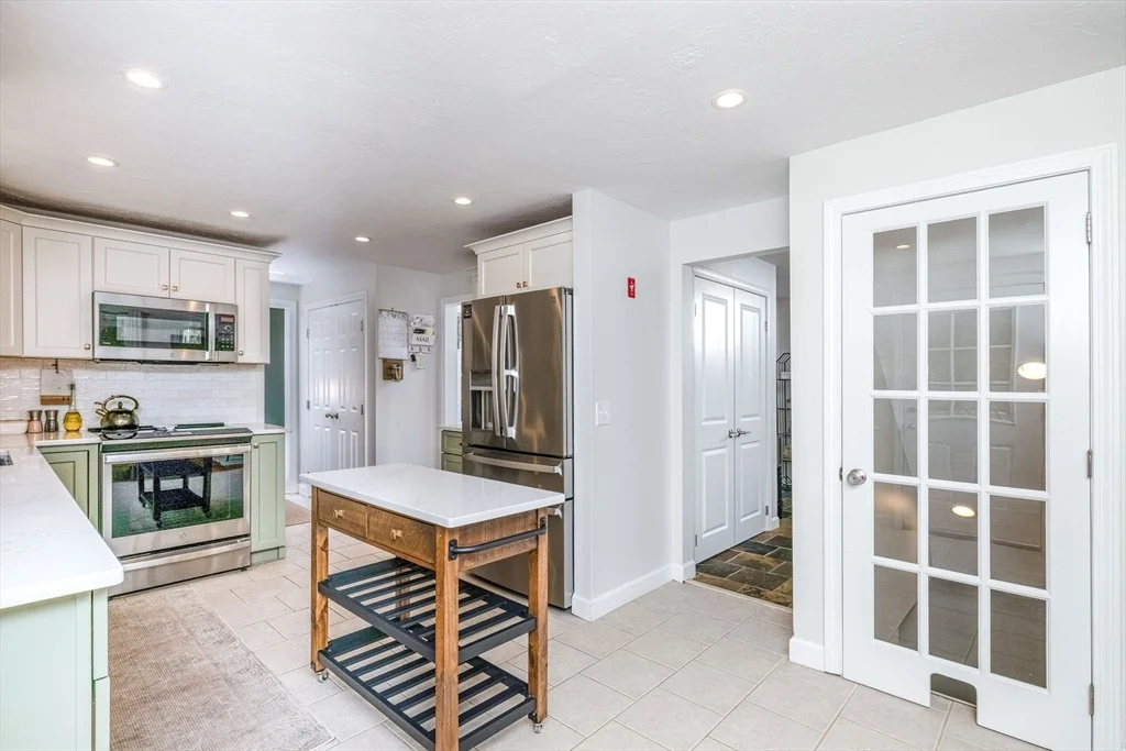 Photo of 187 John Scott Blvd