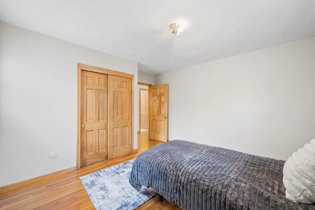 Photo of 76 Hillside