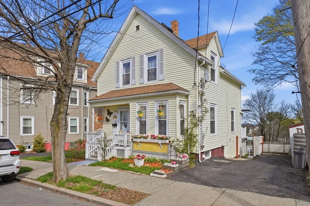 Photo of 70 Allen Ave