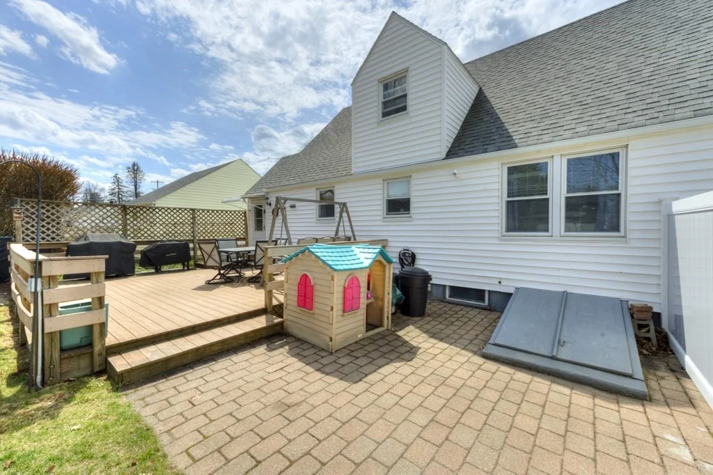 Photo of 443 Burncoat St