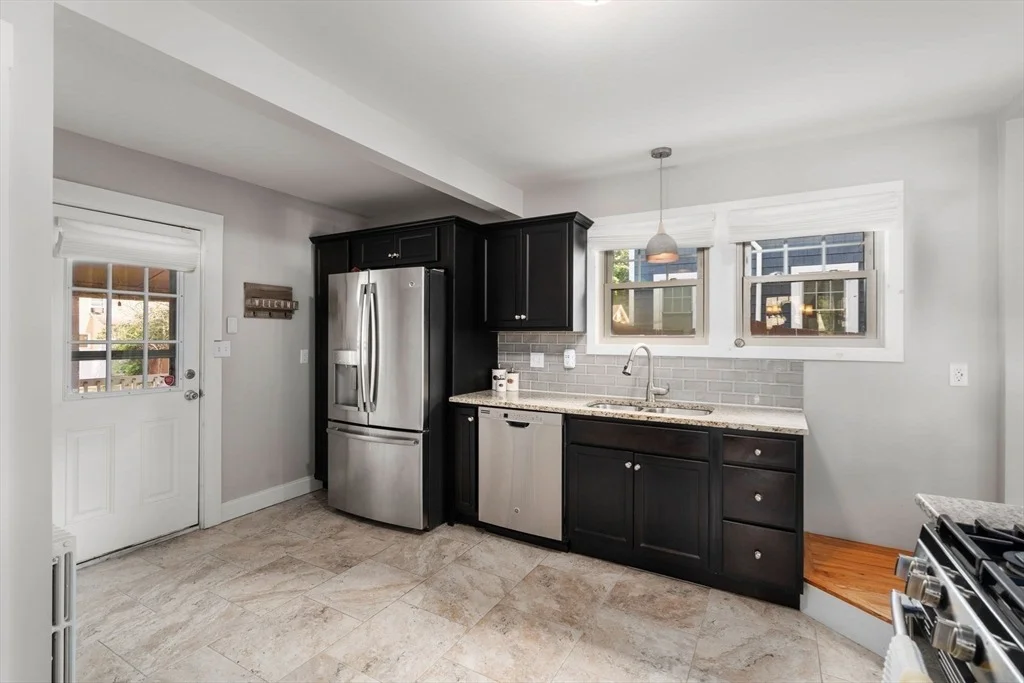 Photo of 107 Perkins St