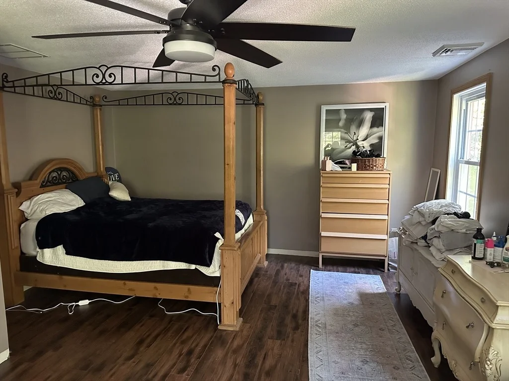 Photo of 30 Carol Dr