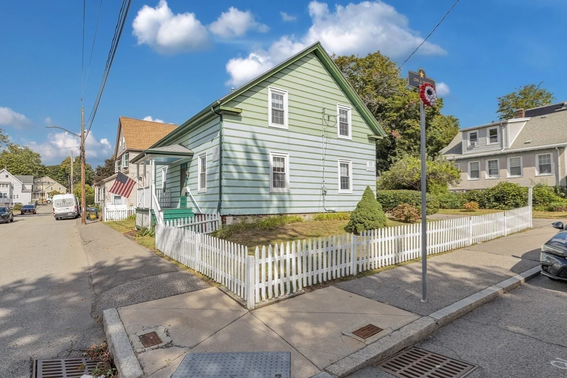 Photo of 22 Barry St