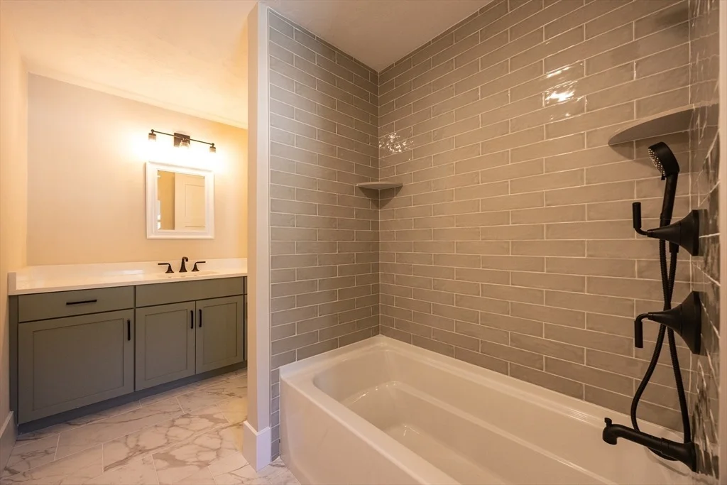 Photo of Unit 40 at 44 Thomas Mann Circle
