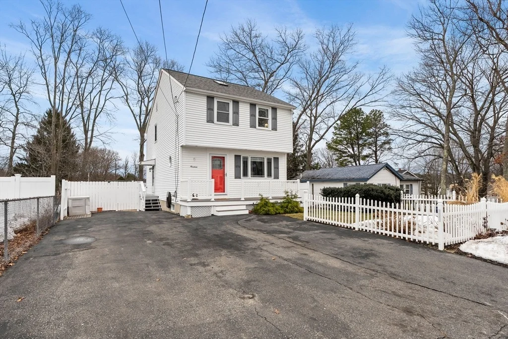 Photo of 19 Overlook Road