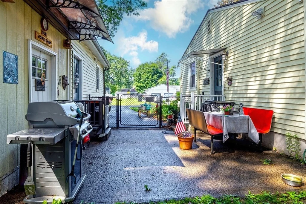 Photo of 64 Brigham Rd