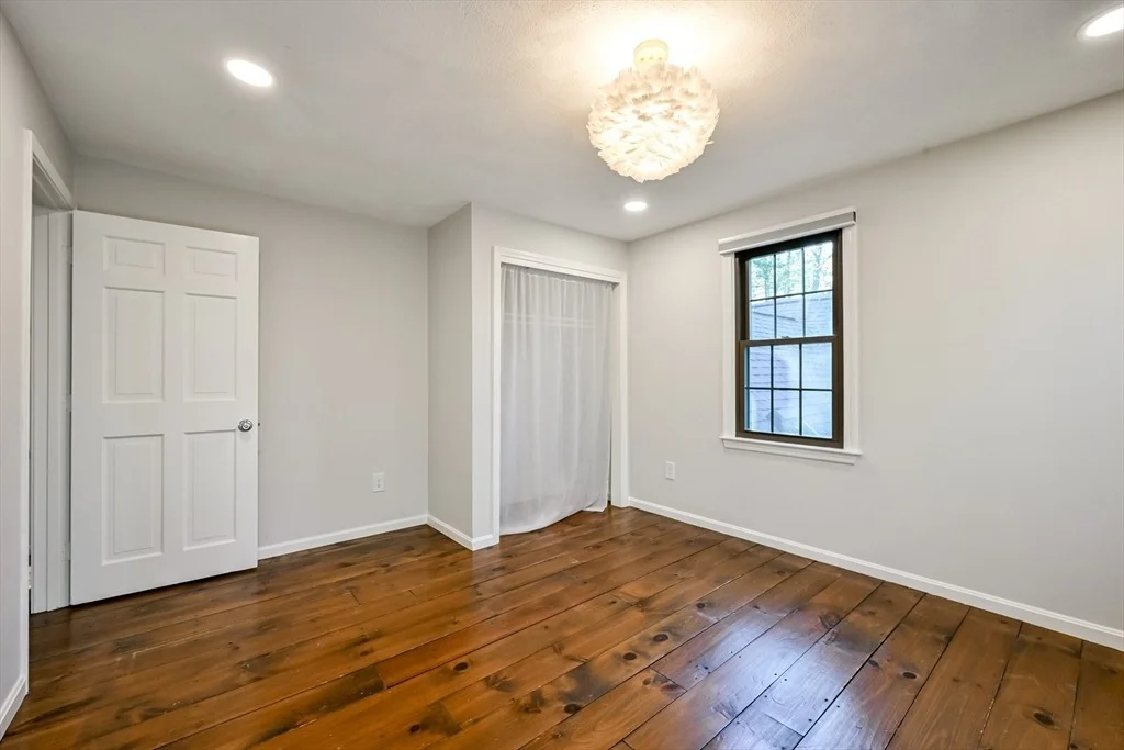 Photo of 15 Edwards Rd