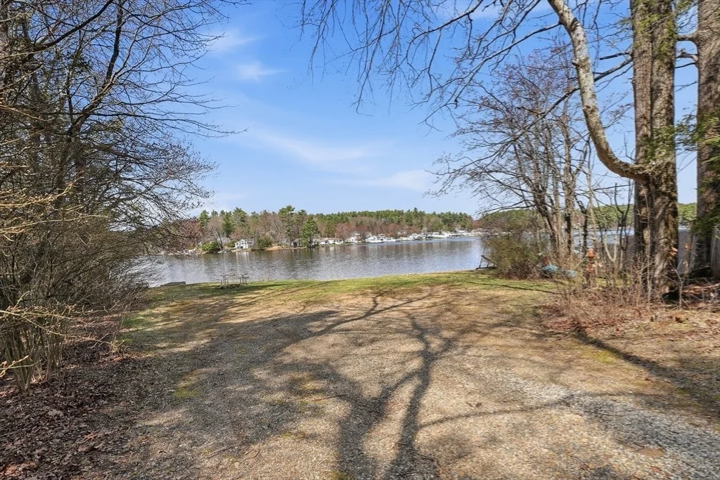 Photo of 5 Collette Dr.