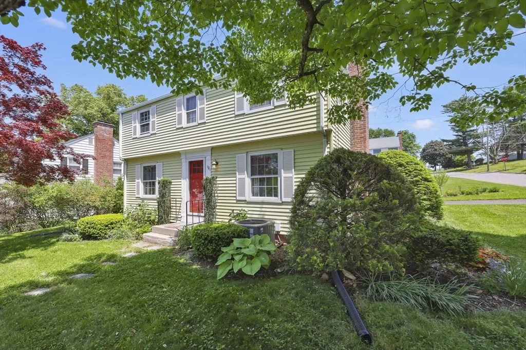 Photo of 121 Benz St