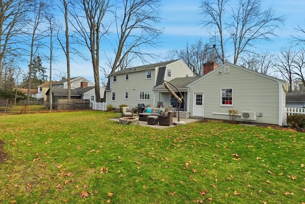 Photo of 283 Forest Gln