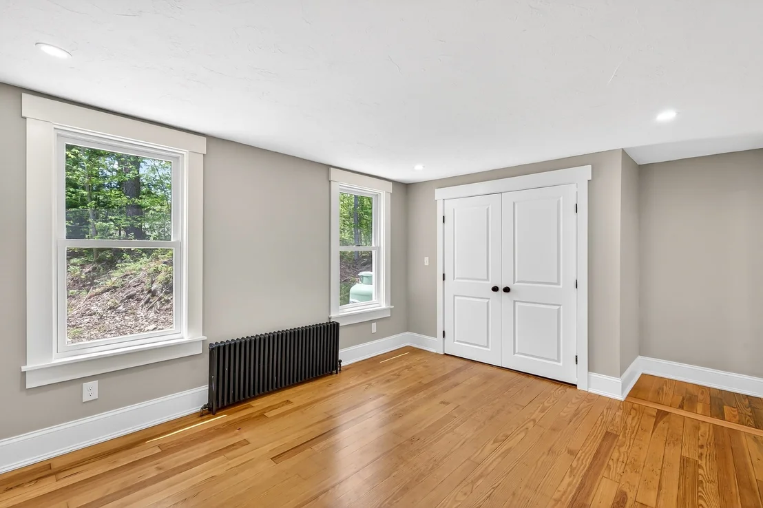 Photo of 148 Center Street