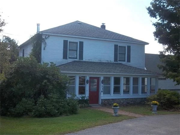 Photo of 136 Maple Ave