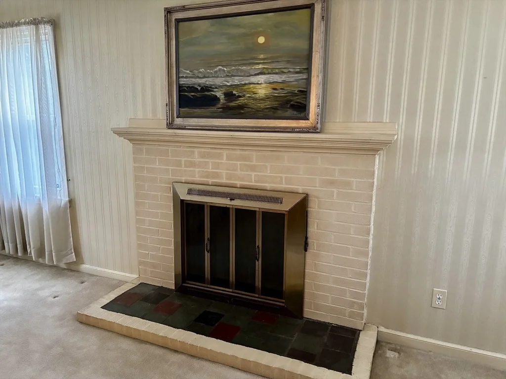 Photo of 19 Dorwin Dr