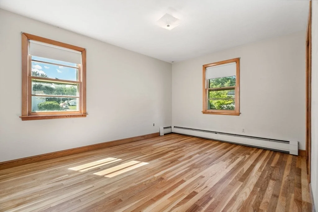 Photo of 7 Eugley Park West
