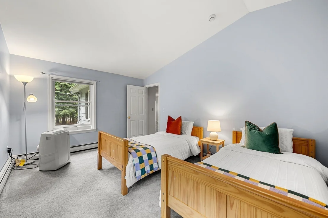 Photo of 132 Cold Spring Rd