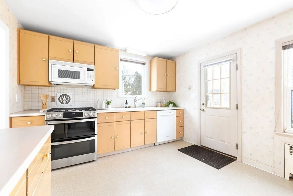 Photo of 31 Birds Hill Ave
