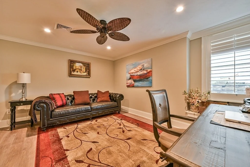 Photo of 15 Bates Grove Rd